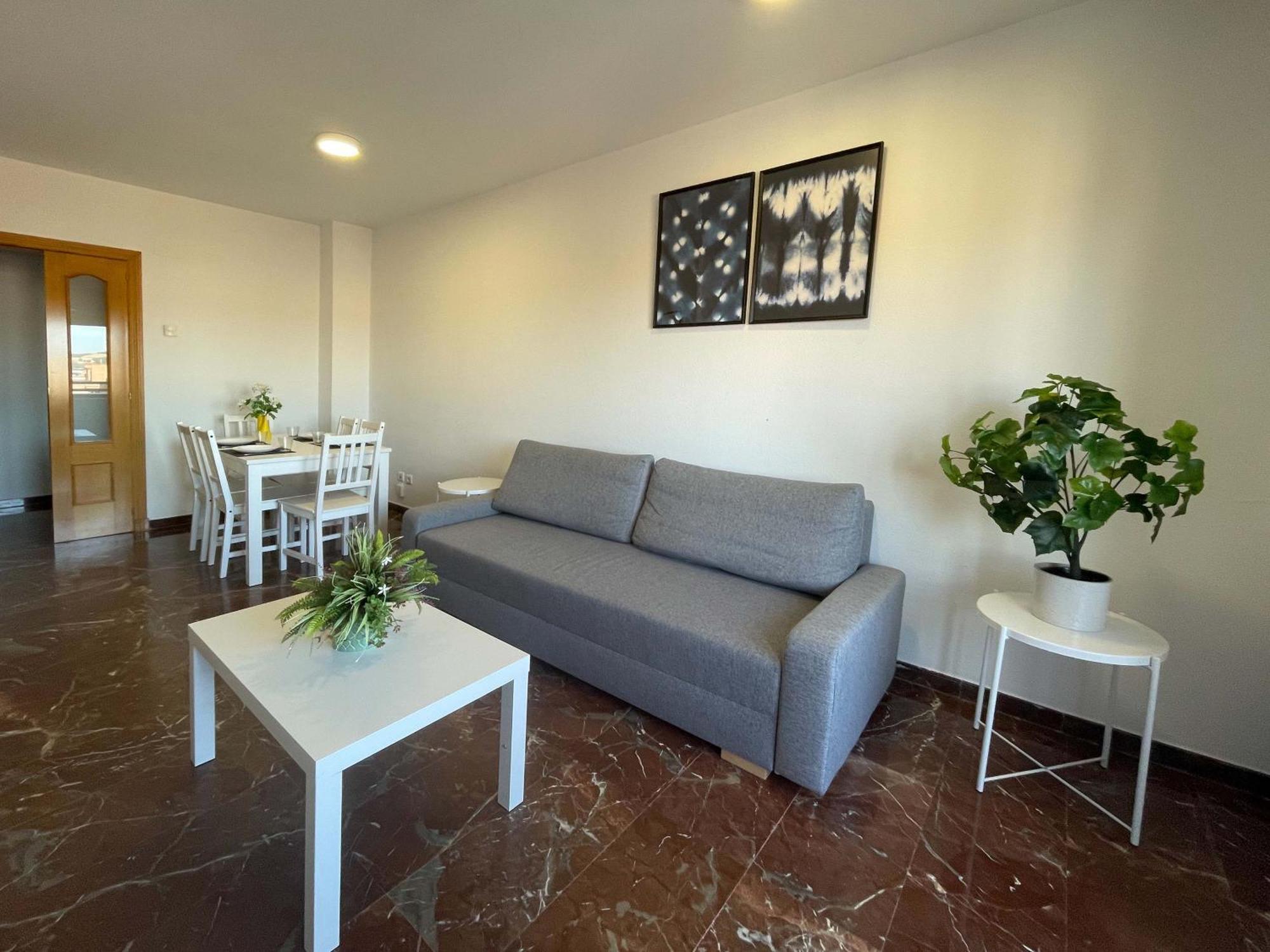 Apartamentos El Pilar Suites 3000 Zaragoza Exteriör bild